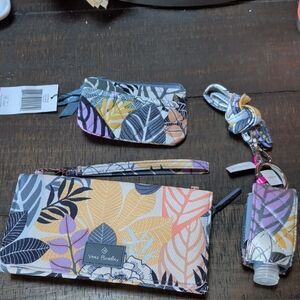 Vera Bradley Palm Floral Set Of 4 Items, Brand New With Tags. Great For Gifting!